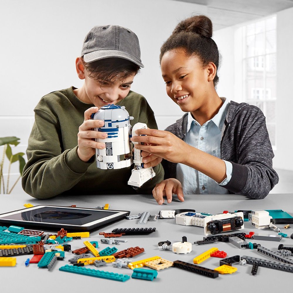 LEGO 75253 Droid Commander: Build & Code R2-D2 + More! - SuperSaverAU - view 6