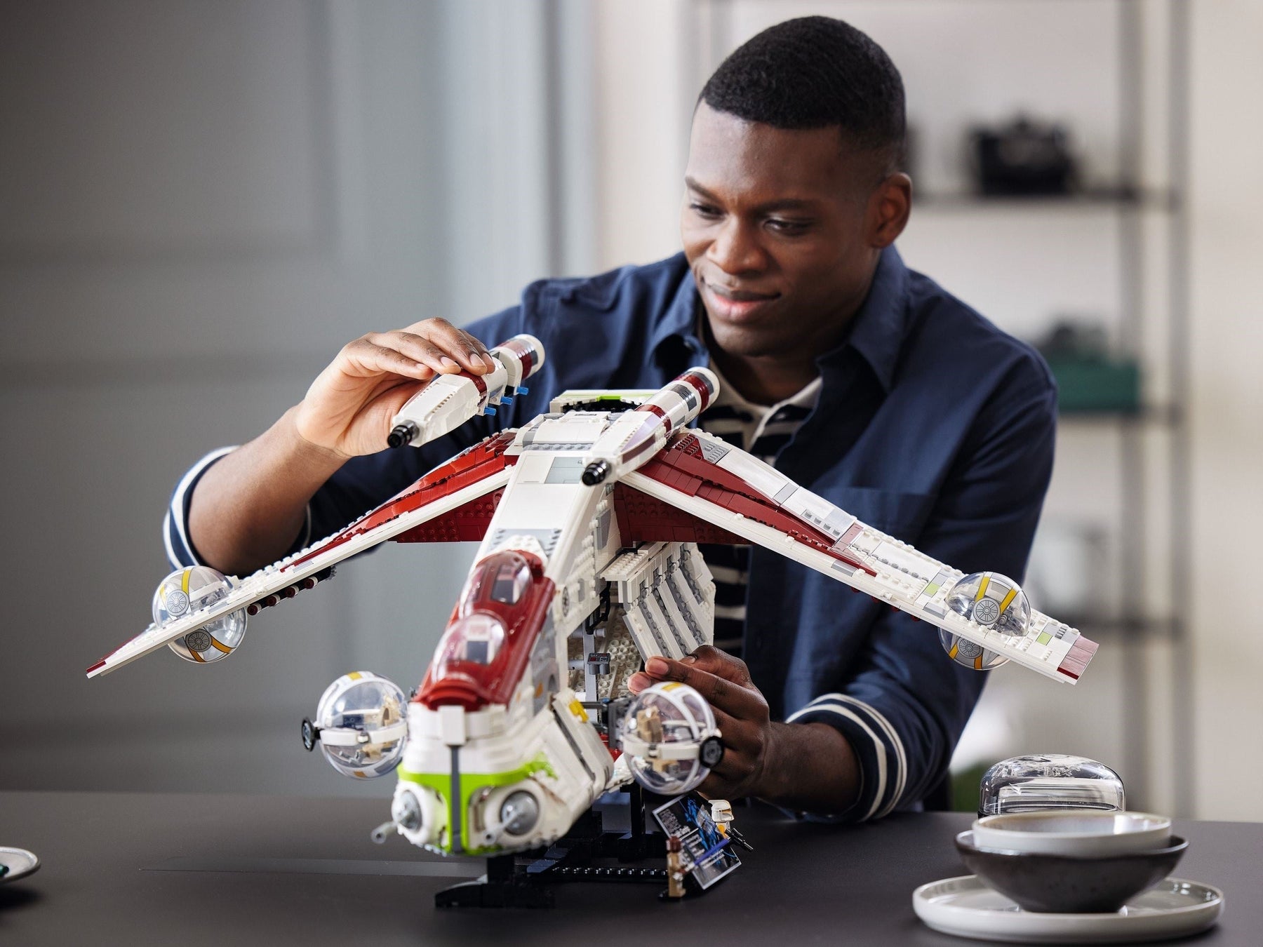 LEGO 75309 Republic Gunship - UCS Star Wars Set - SuperSaverAU - view 3