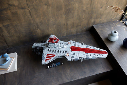 LEGO 75367 Venator-Class Republic Attack Cruiser – Ultimate Star Wars Starship