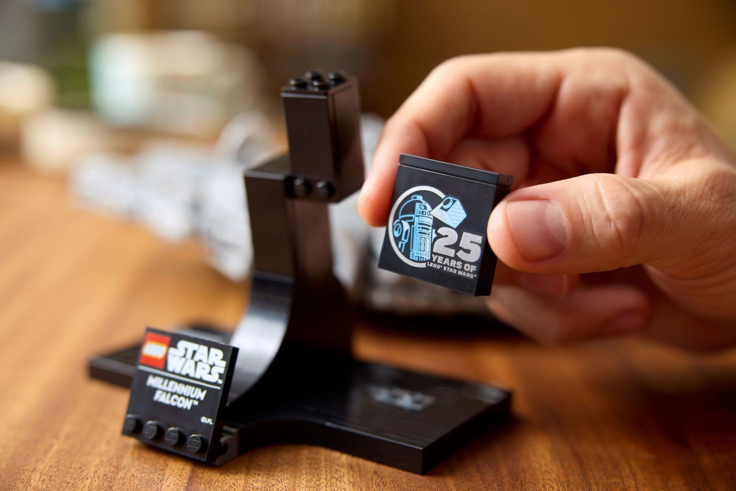 LEGO 75375 Millennium Falcon- Auzzi Store