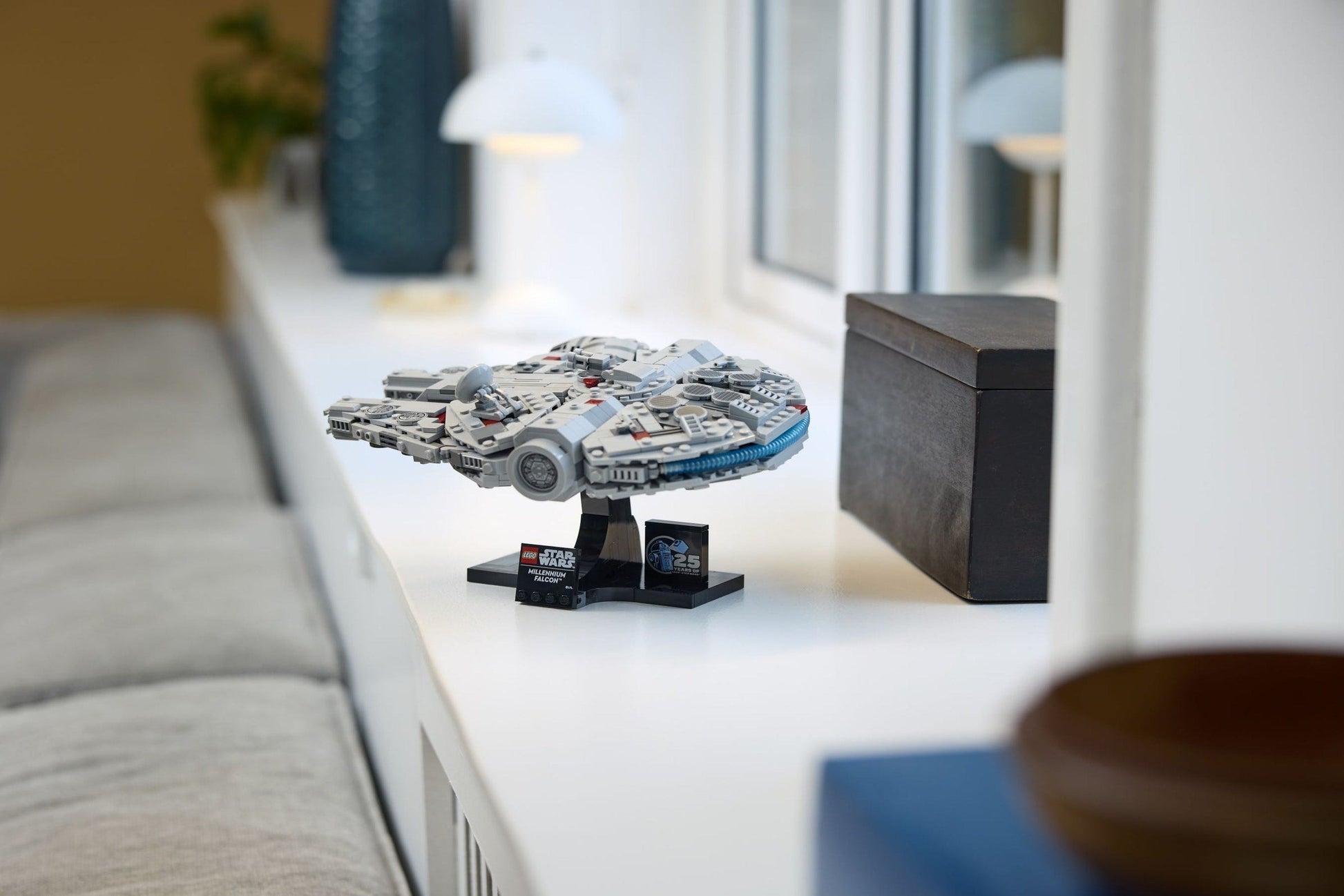 LEGO 75375 Millennium Falcon- Auzzi Store