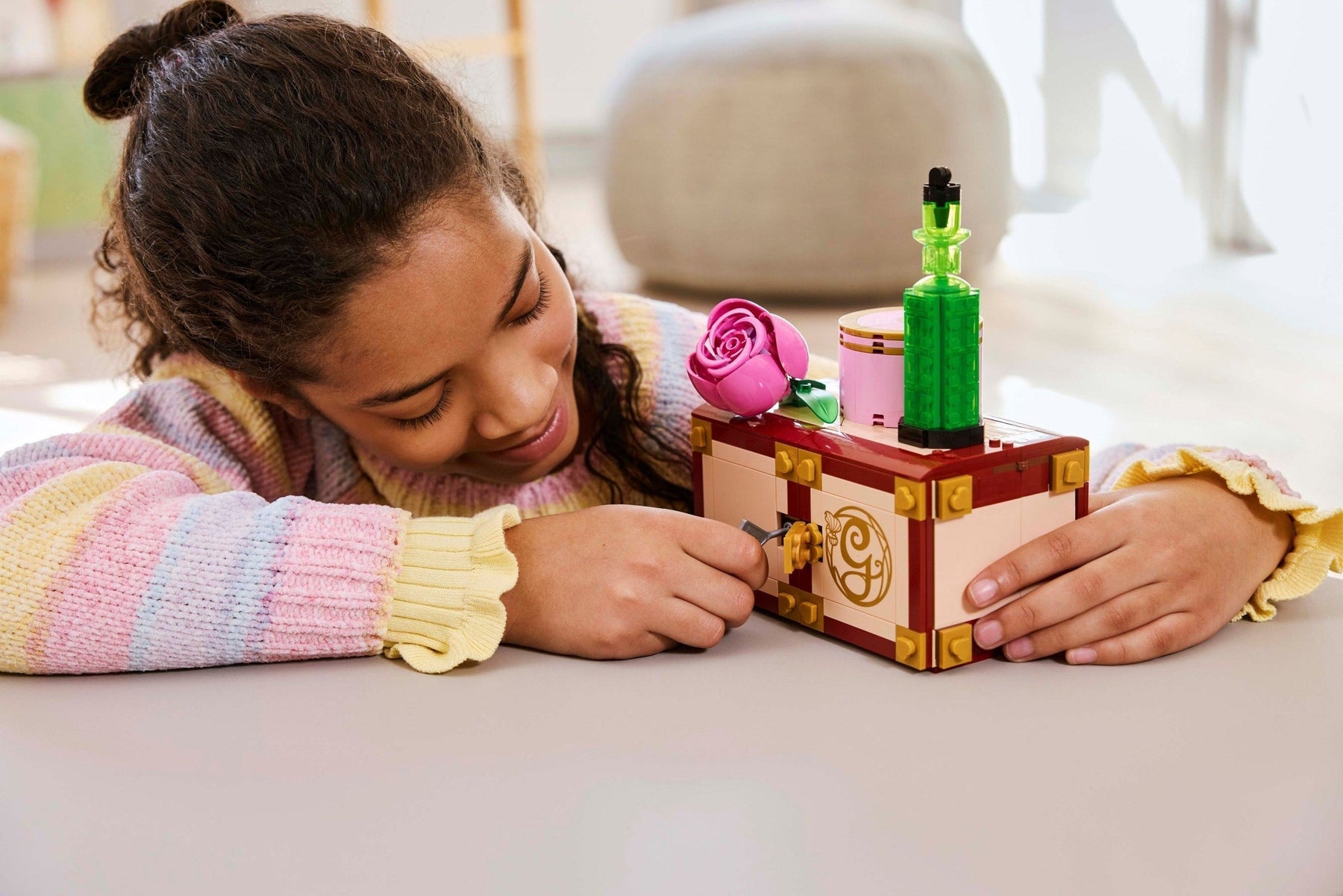 LEGO 75683 Glinda and Elphaba's Dormitory - SuperSaverAU - view 5