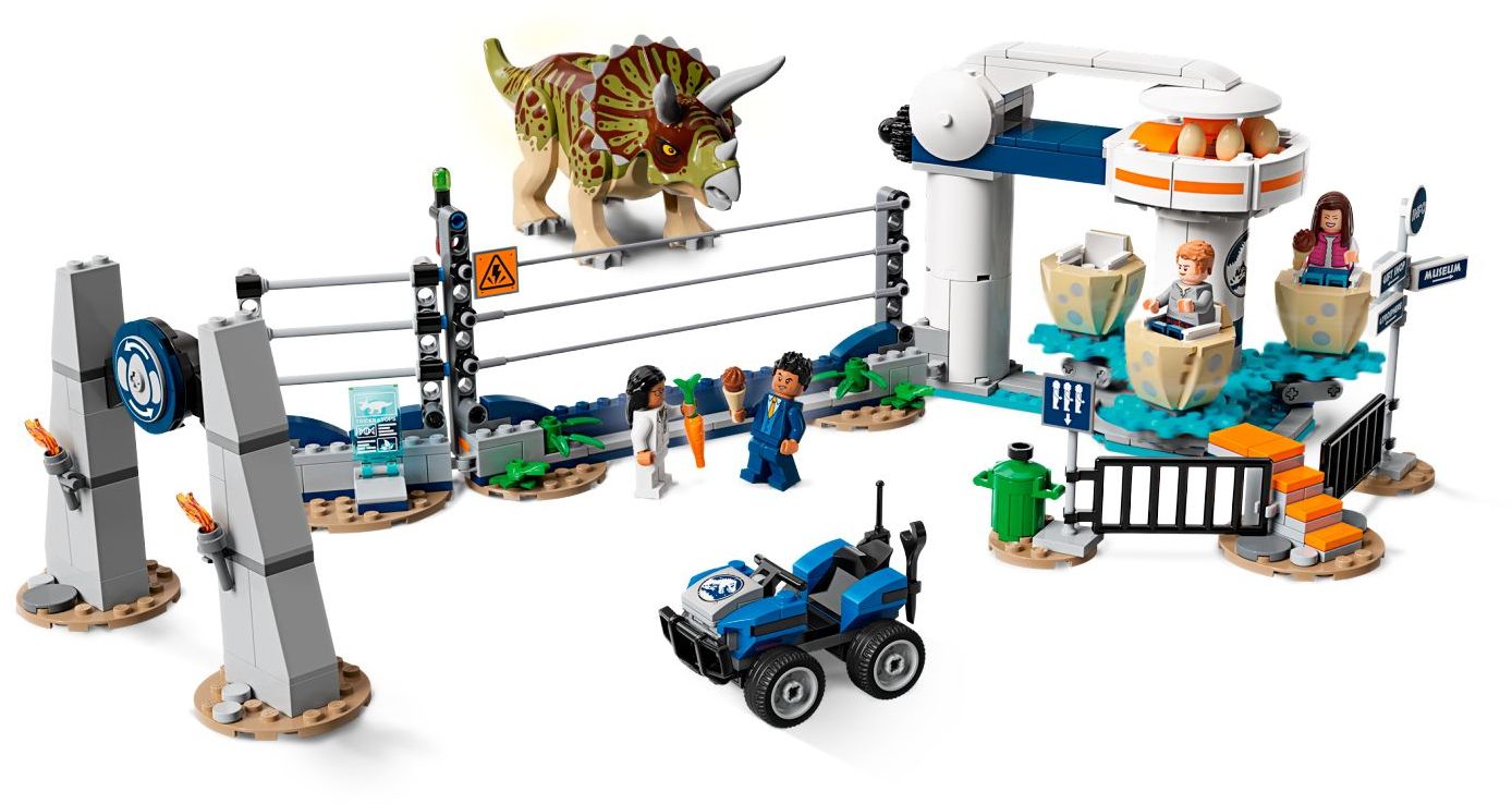 LEGO 75937 Jurassic World Triceratops Rampage Dinosaur Playset - SuperSaverAU - view 3