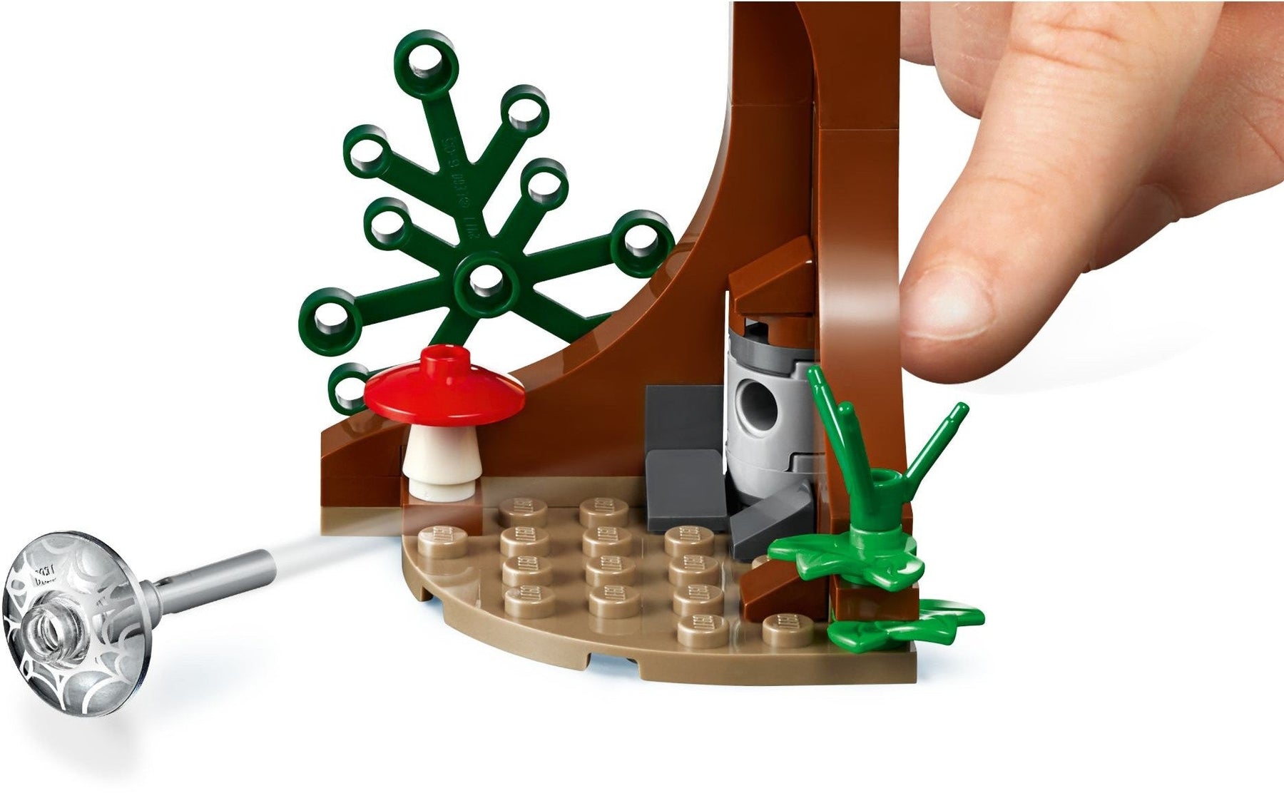 LEGO 75950 Aragog's Lair: Forbidden Forest Spider Showdown - SuperSaverAU - view 3