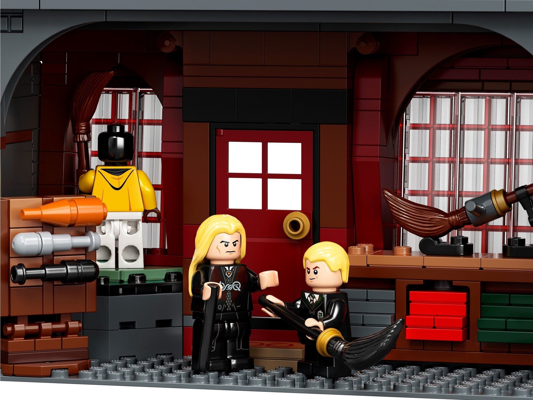 LEGO 75978 Harry Potter Diagon Alley Set - SuperSaverAU - view 5