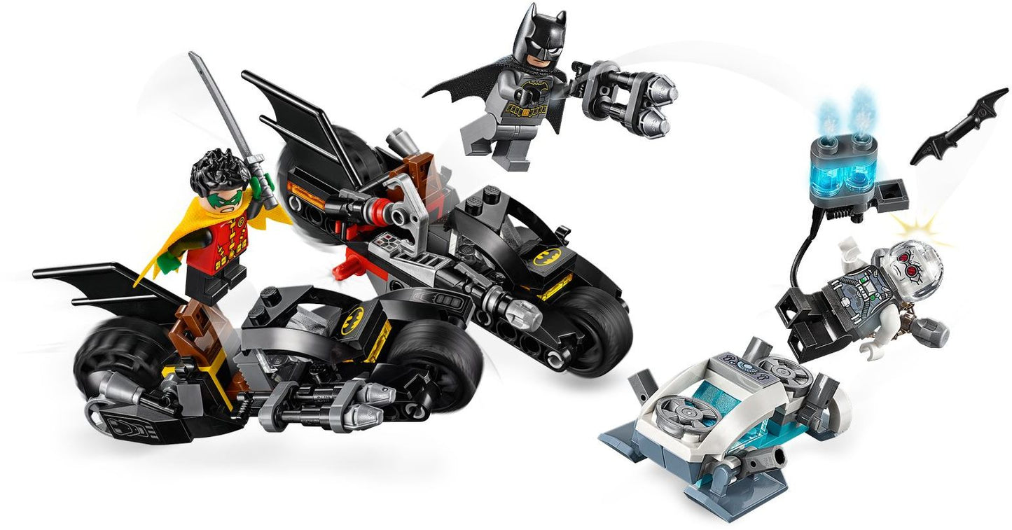 LEGO 76118 DC Super Heroes Mr. Freeze Batcycle Battle- Auzzi Store