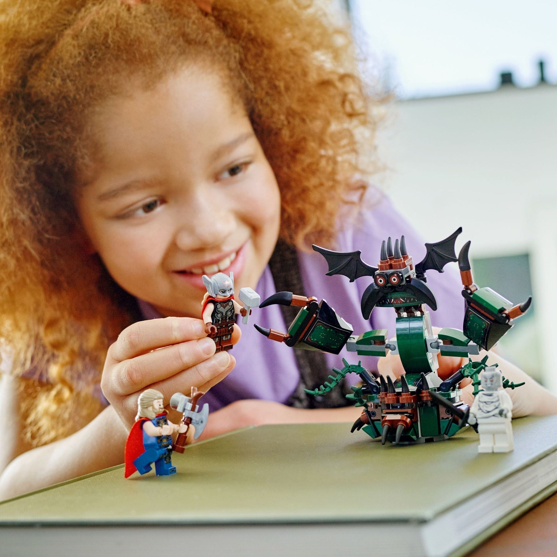 LEGO 76207 Attack on New Asgard: Thor vs. Shadow Monster - SuperSaverAU - view 3