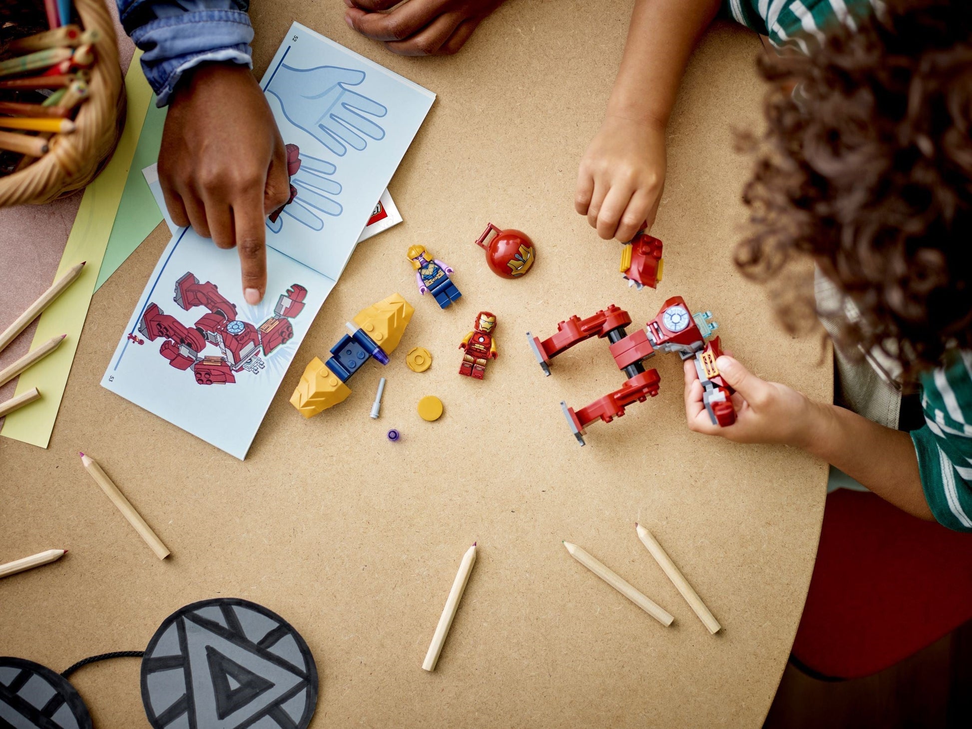 LEGO Marvel 76263 Iron Man Hulkbuster vs. Thanos- Auzzi Store