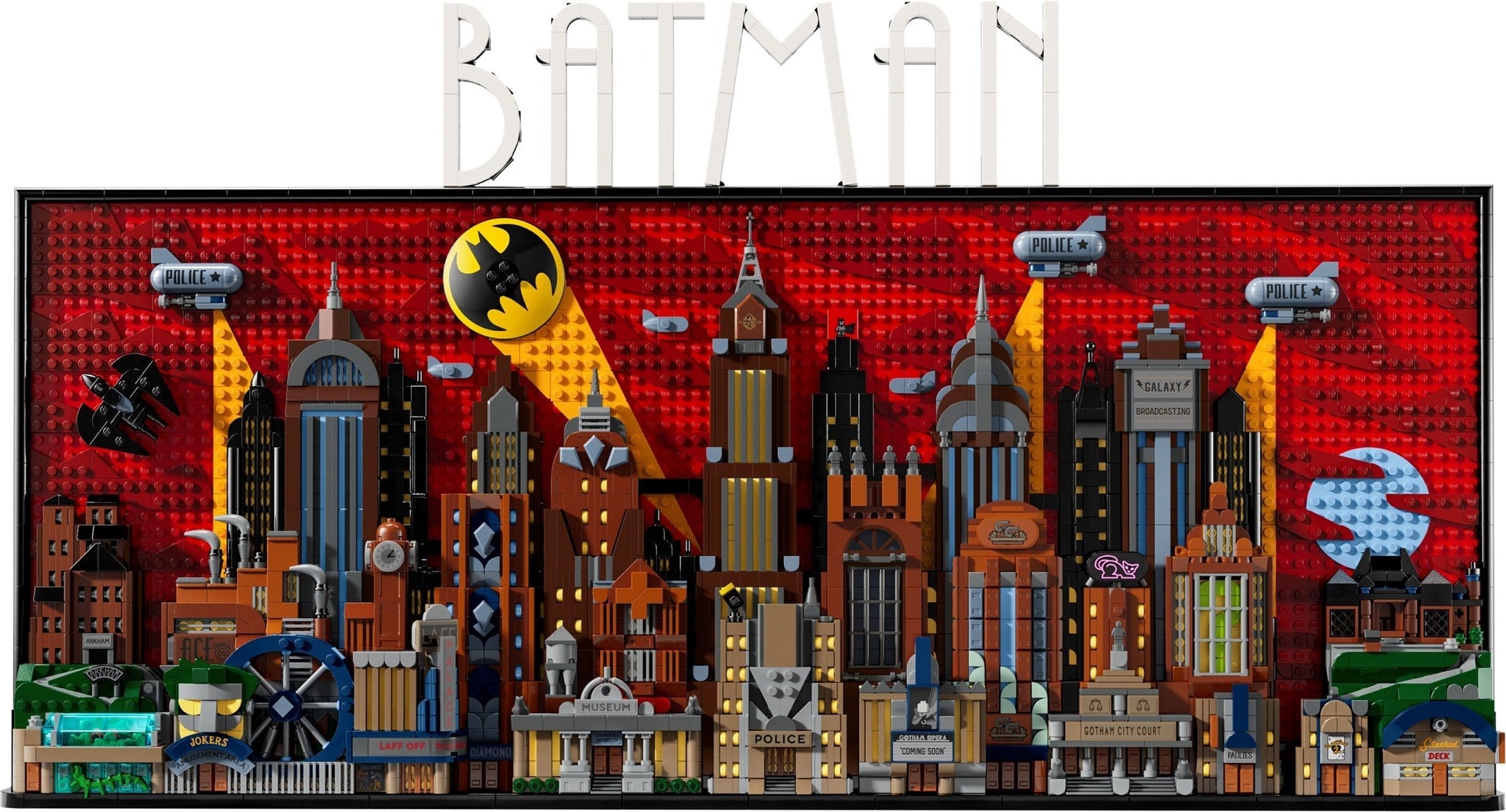 LEGO DC Series 76271 Batman: The Animated Series Gotham City- Auzzi Store