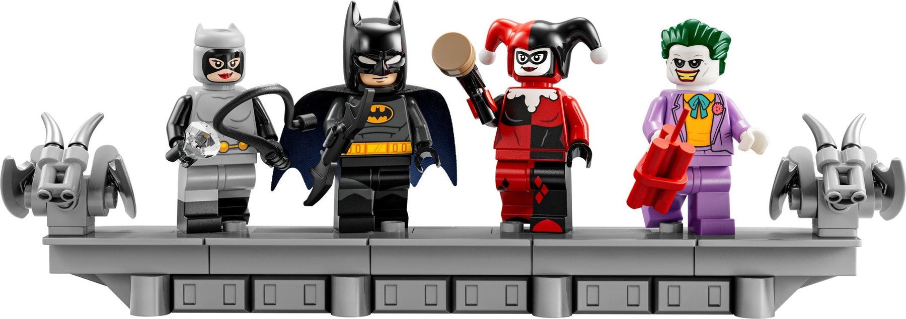 LEGO DC Series 76271 Batman: The Animated Series Gotham City- Auzzi Store
