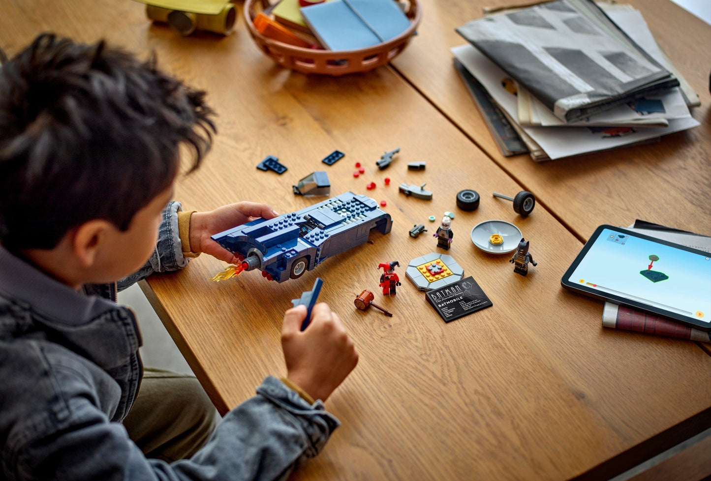 LEGO Batman 76274 Batman with Batmobile vs. Harley Quinn and Mr. Freeze