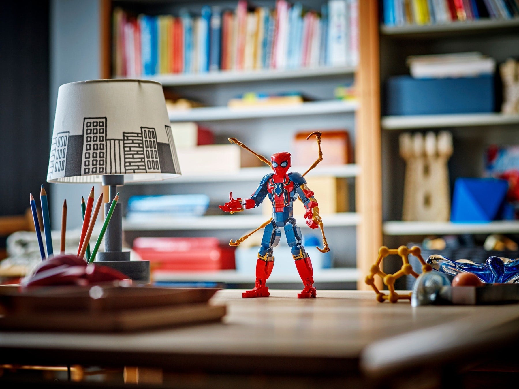 LEGO Marvel 76298 Iron Spider-Man Construction Figure - SuperSaverAU - view 6