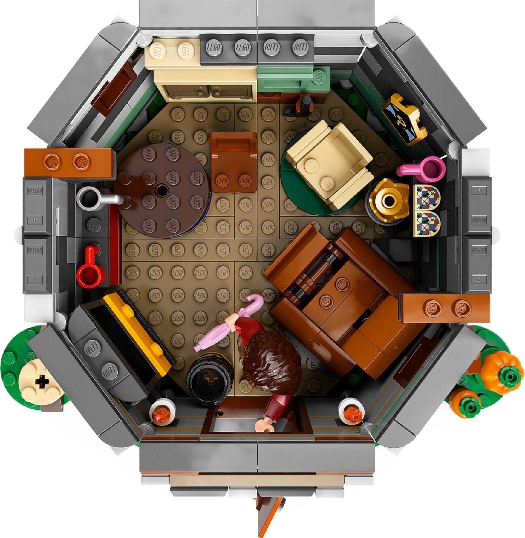 LEGO Harry Potter Hagrid's Hut An Unexpected Visit 76428 - SuperSaverAU - view 6