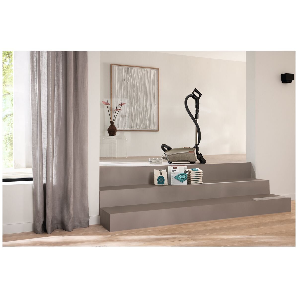 Miele TU HyClean Pure allergy XL dustbags for Guard S1 and L1 - pack of 8 plus HEPA filter - 12694920