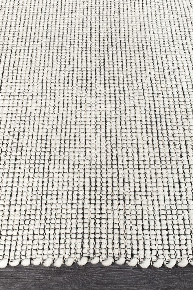 Rug Culture Loft Medium Black Felted Wool Rug 225x155cm - Hand Loomed - LFTBLK225X155