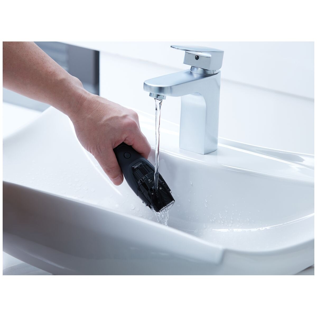 Panasonic Mens Beard Trimmer - Black - 20 Length Settings, Wet and Dry Use, 50 Minute Runtime - ER-GB43-K541