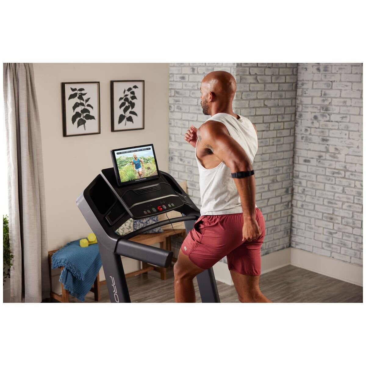 ProForm Carbon Pro 9000 Treadmill - 16 inch Touchscreen, 3.6 CHP Motor, CoolAire Fan - PFTL16925-INT