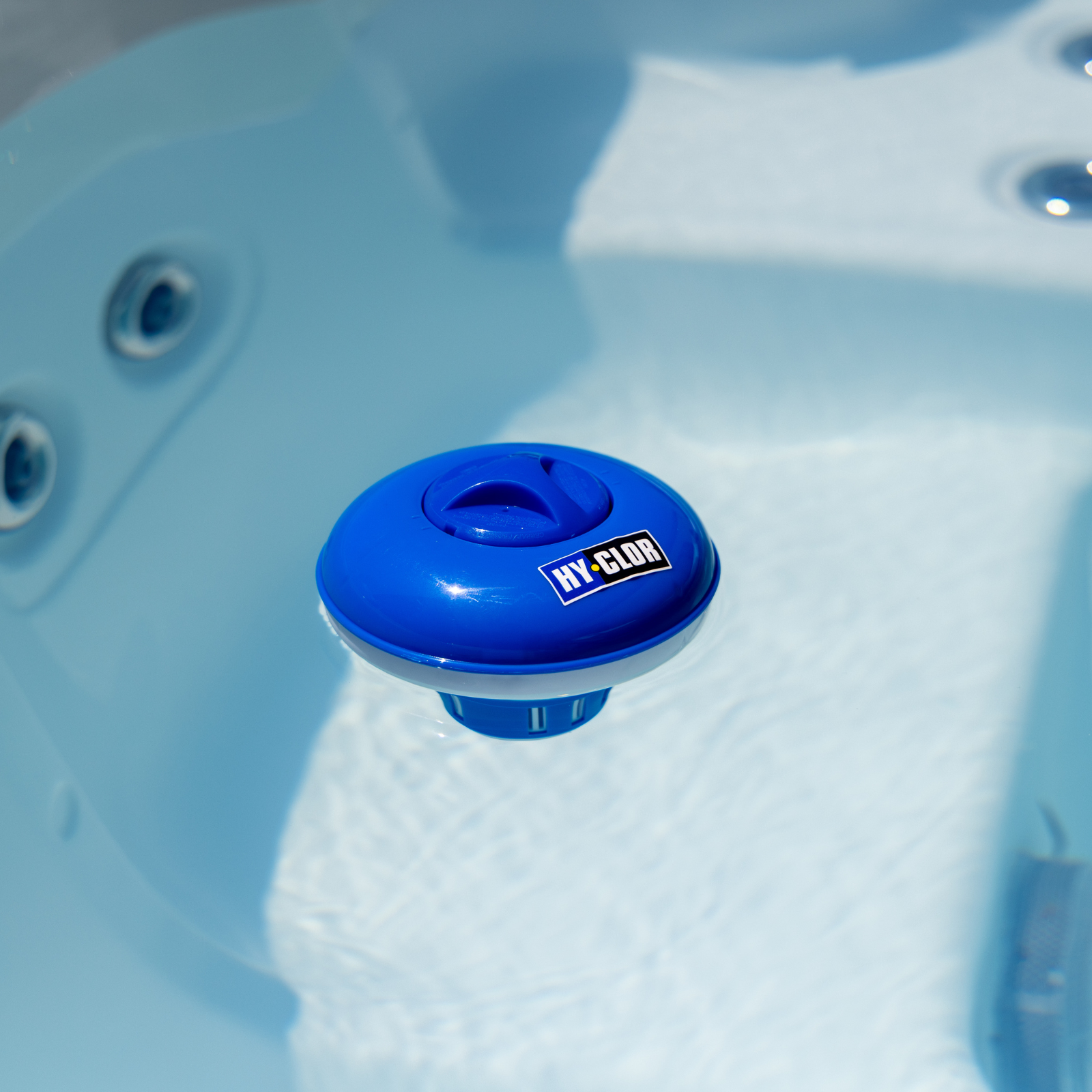 Hy-Clor Spa Floating Dispenser Chemical & UV Resistant Blue/White