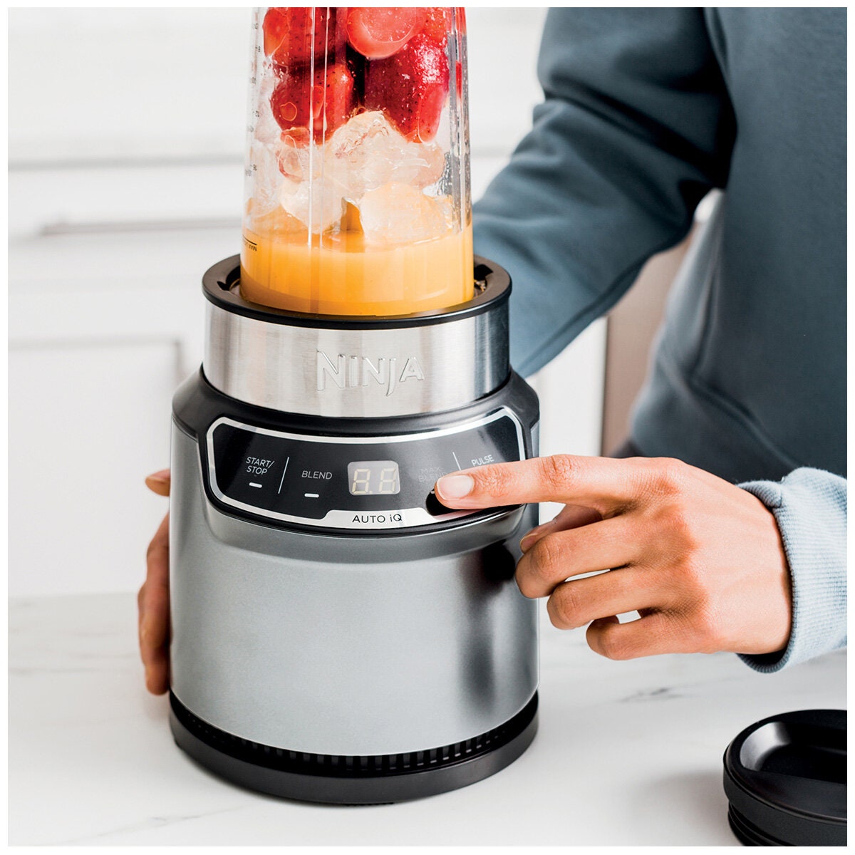 Ninja Nutri Blender Pro with Auto-iQ 1000W - Cloud Silver - Three Single-Serve Cups - BN500