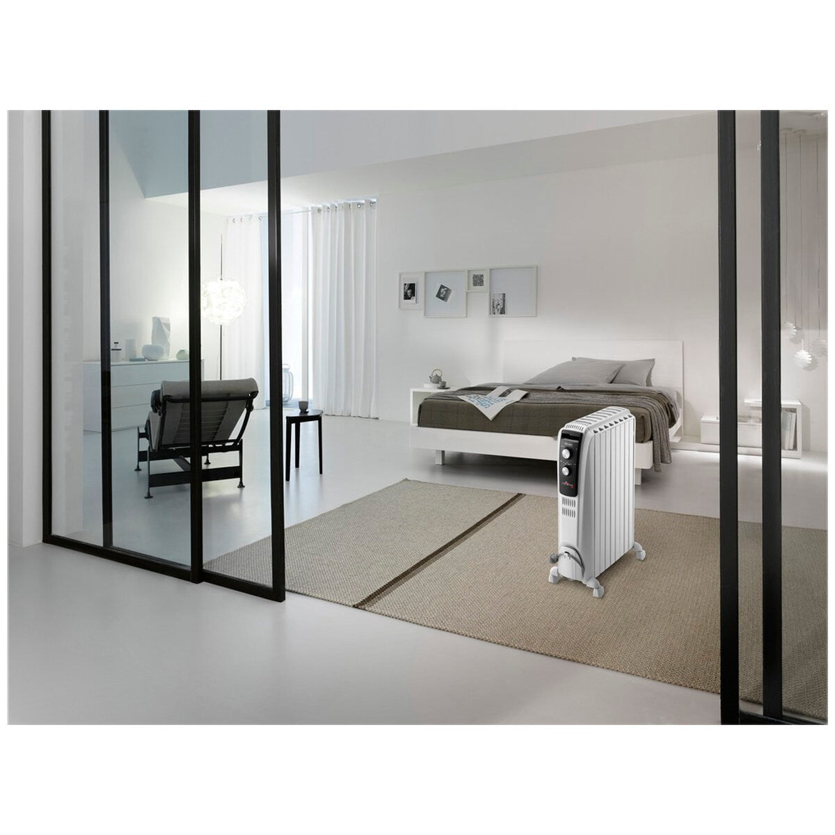 De'Longhi 2400W Dragon 4 Oil Column Heater TRD42400MT - Anti-frost Technology - SuperSaverAU - view 2