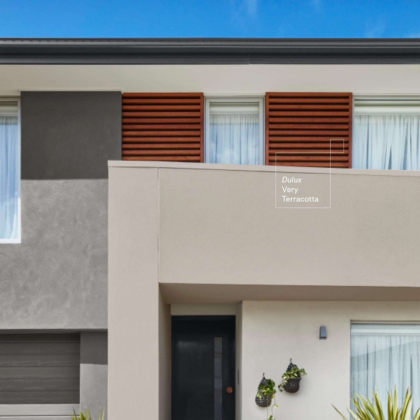Dulux Weathershield 4L Orange Low Sheen Exterior Paint