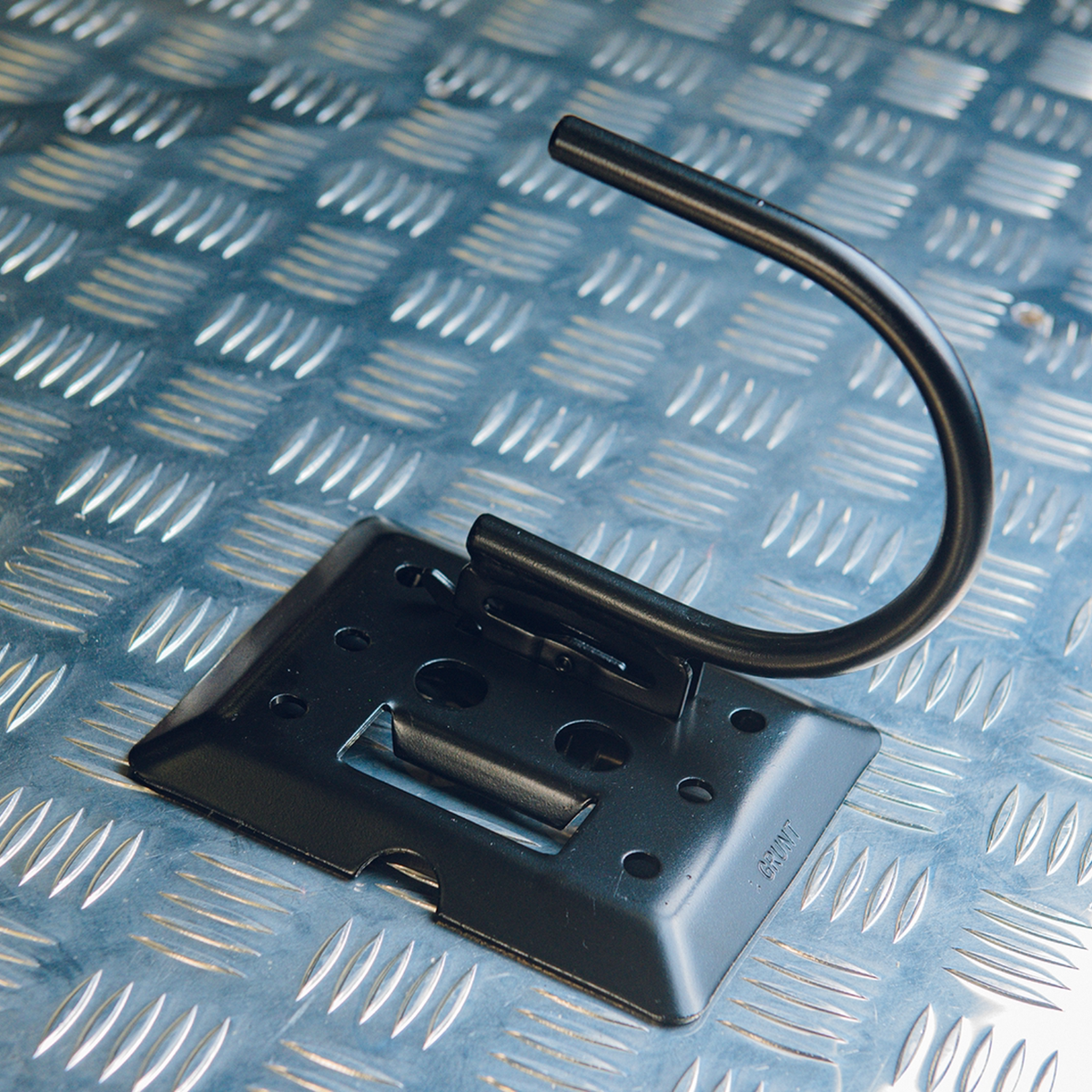 Grunt E Track Fitting U Hook - Black - 180kg Capacity - 140mm x 13mm x 167mm - SuperSaverAU - view 3