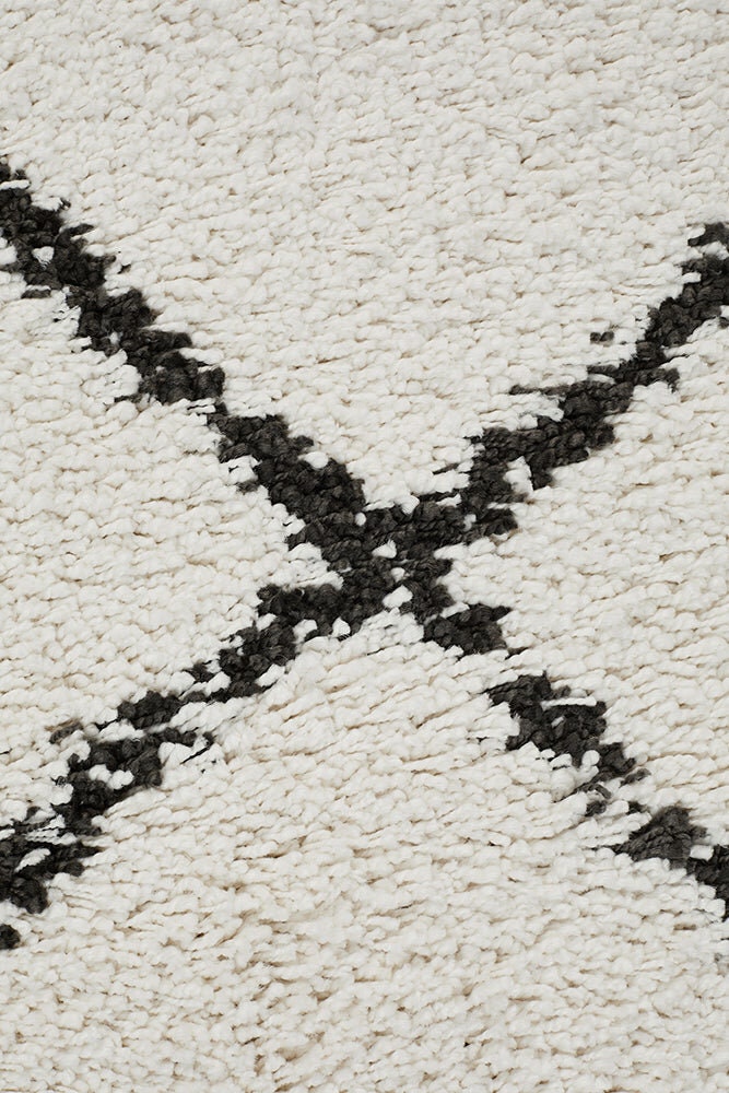 Rug Culture Saffron Large Rug 290x200cm - White Polypropylene, Jute Weft Backing - SAF22WHT290X200