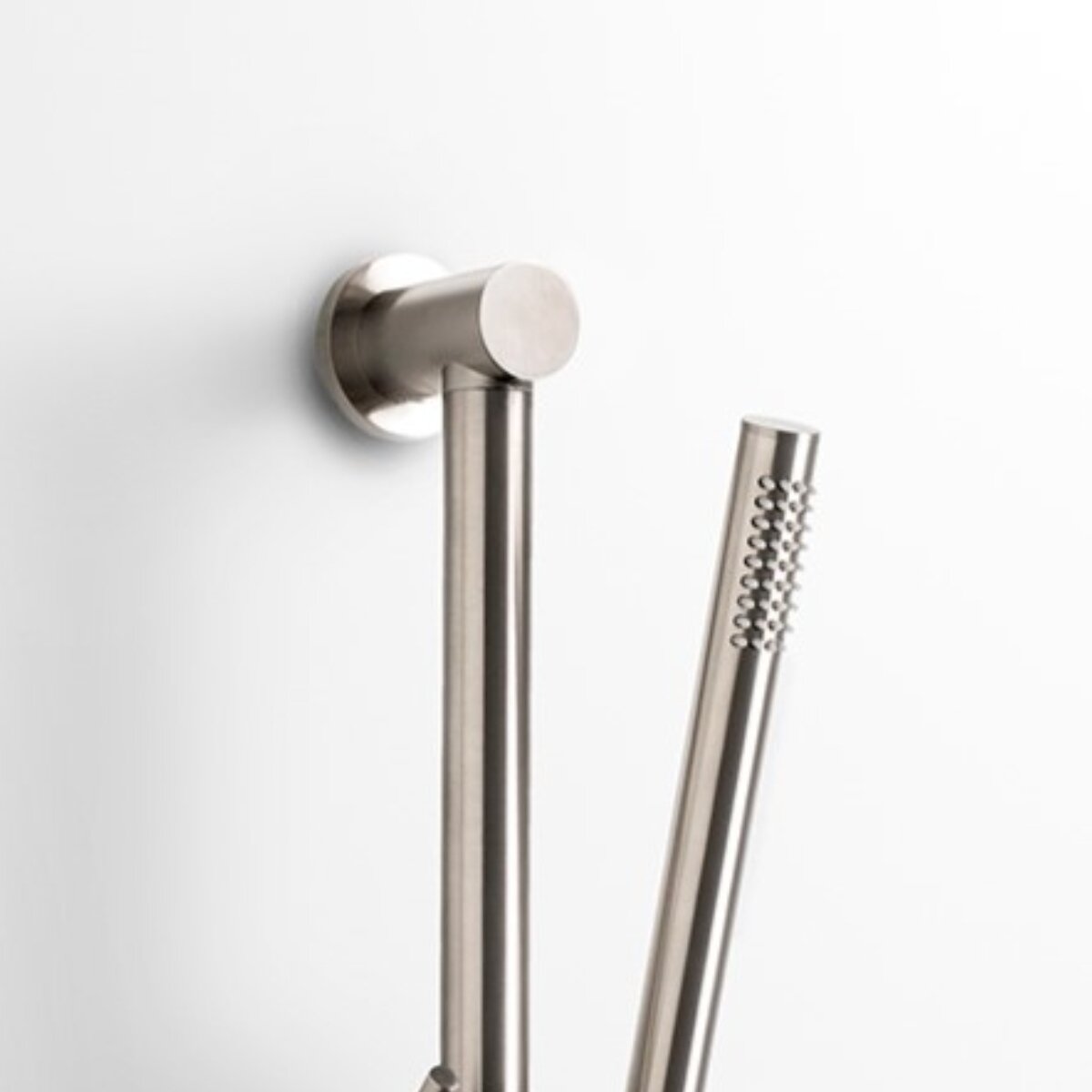 Rogerseller Tonic baton shower on integrated rail - brass baton hand piece, Brushed Nickel finish - 3506004007