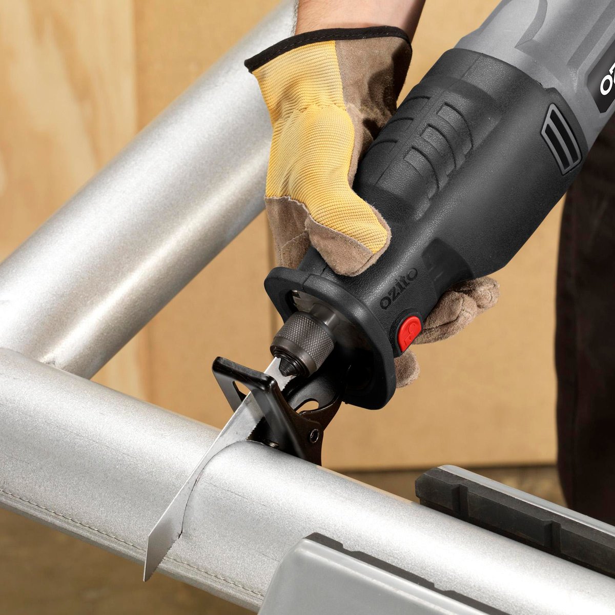 Ozito Reciprocating Saw RSW-5200 920W Plastic Metal Anti-Vibration - SuperSaverAU - view 5