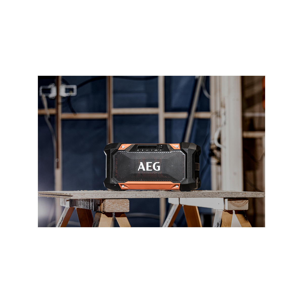 AEG 18V 240V Dual Speaker Hybrid Radio - 2 x 15W - Bluetooth - Water Resistant - SuperSaverAU - view 4