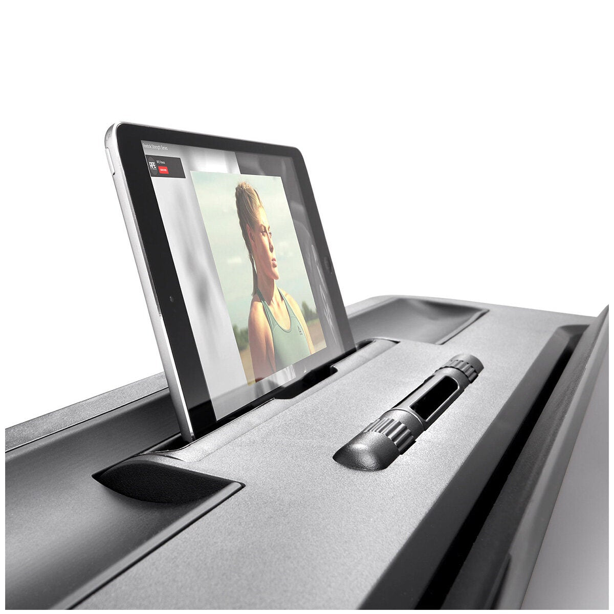 Reebok FR30z Floatride Treadmill - 4 HP Motor, 24 Programs, 20km/h, Red - RFCR-TMFR30Z-RD