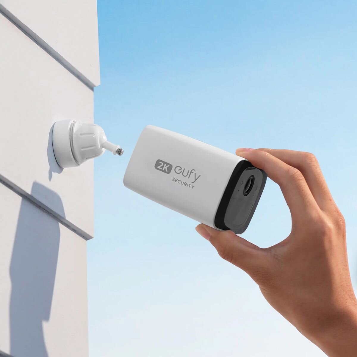 Eufy C210 SoloCam Security Camera 2K - Wire-Free, Human Detection, IP67 Weatherproof, White - T8B00C22