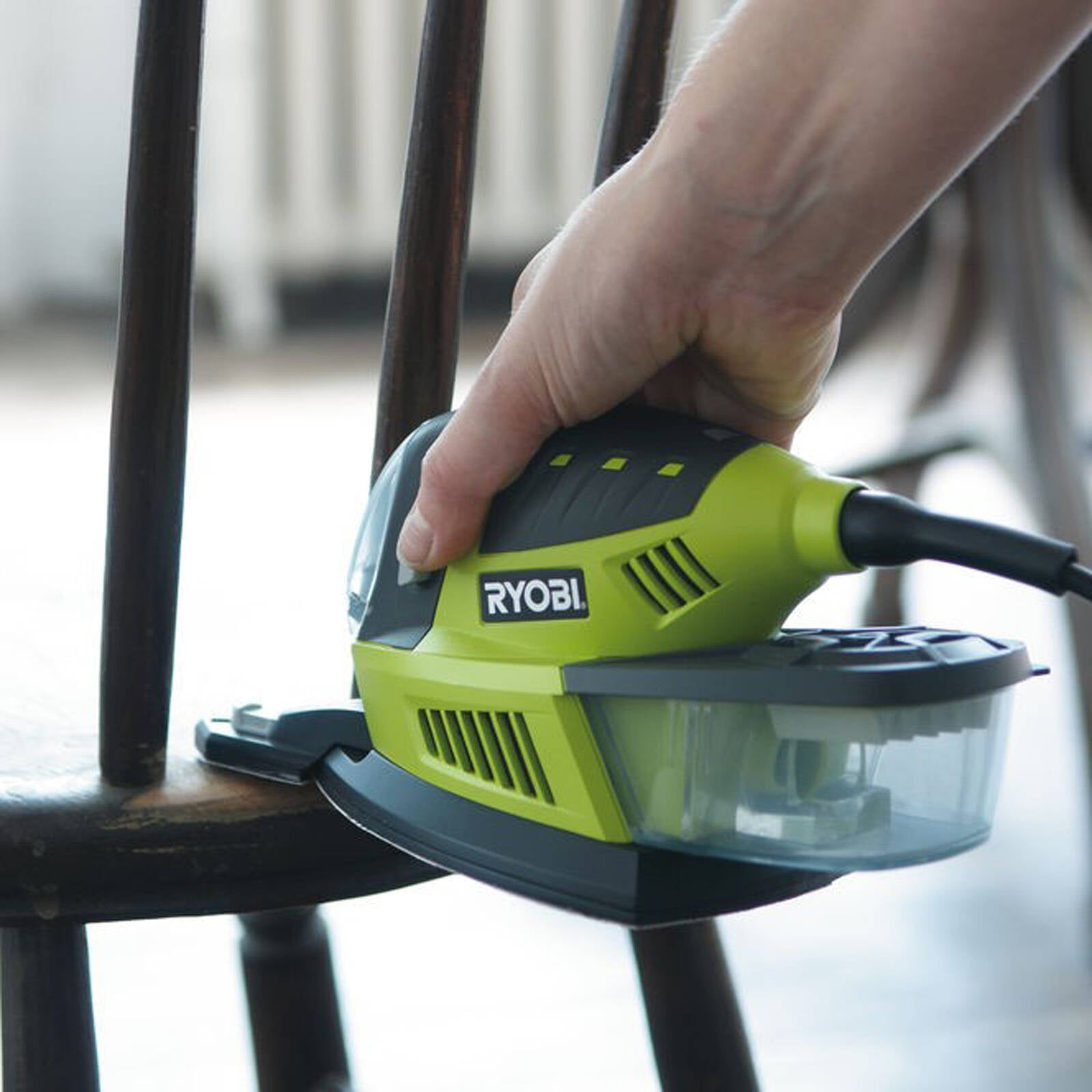 Ryobi 180W Multipad Sander Variable Speed with Dust Box RMS180-S