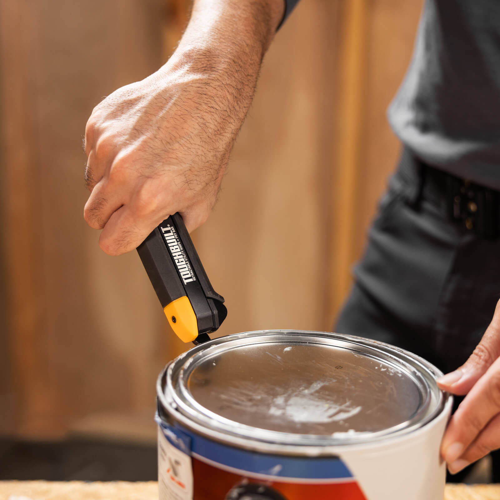 ToughBuilt Angled Utility Knife with Pry Bar, Retractable 5-Blade