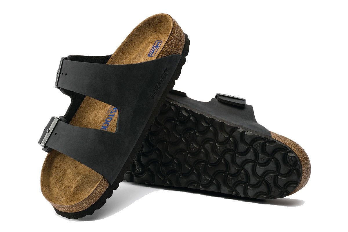 Birkenstock Arizona Oiled Leather Soft Footbed Regular Fit Sandal (Black, Size 39 EU)