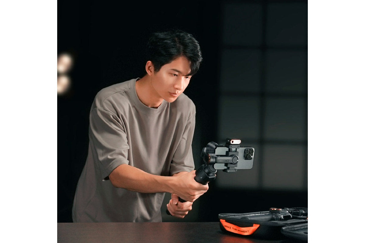 Hohem iSteady M7 Gimbal with AI Tracking - SuperSaverAU - view 7