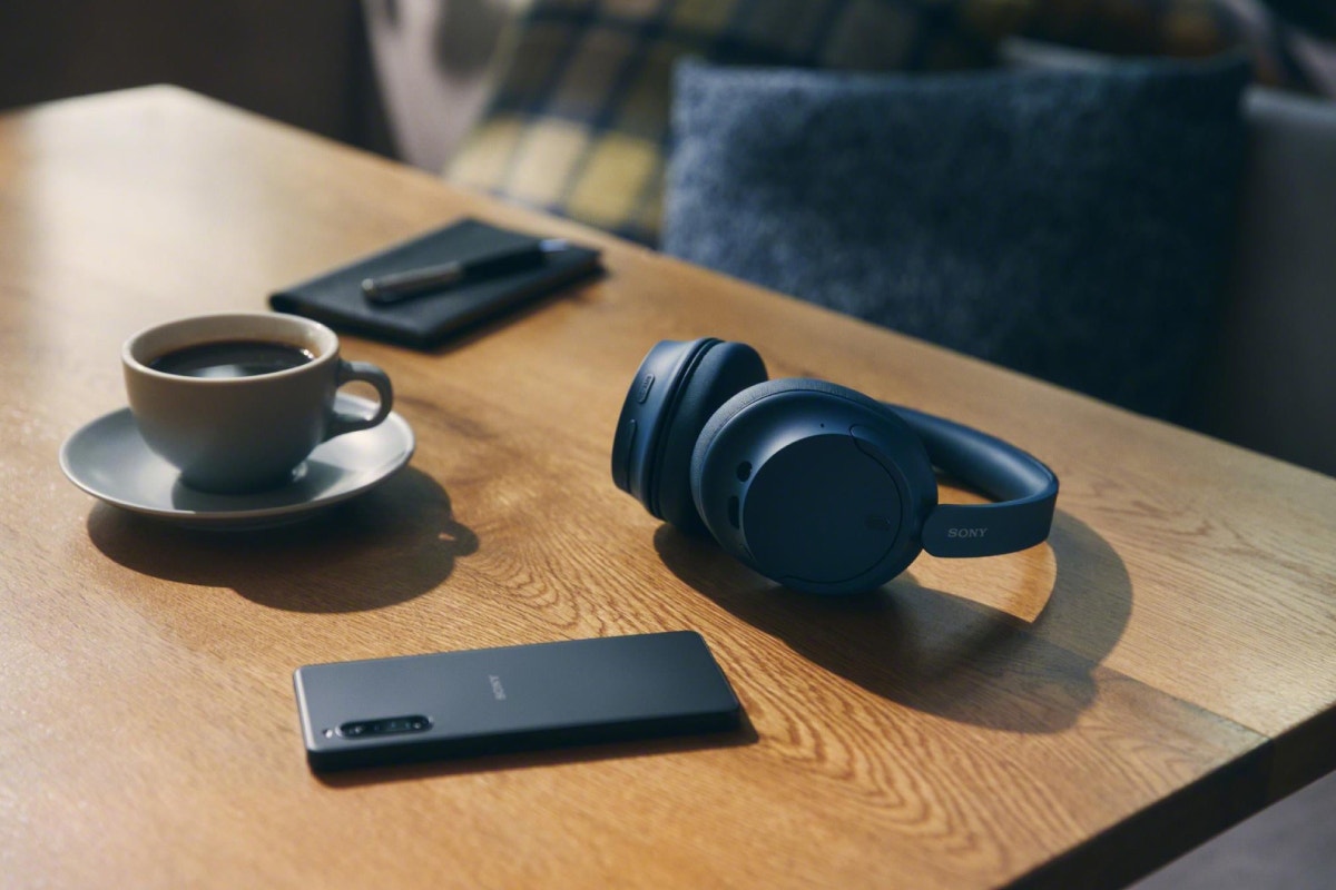 Sony WH-CH720N Wireless Noise Cancelling Headphones (Blue)