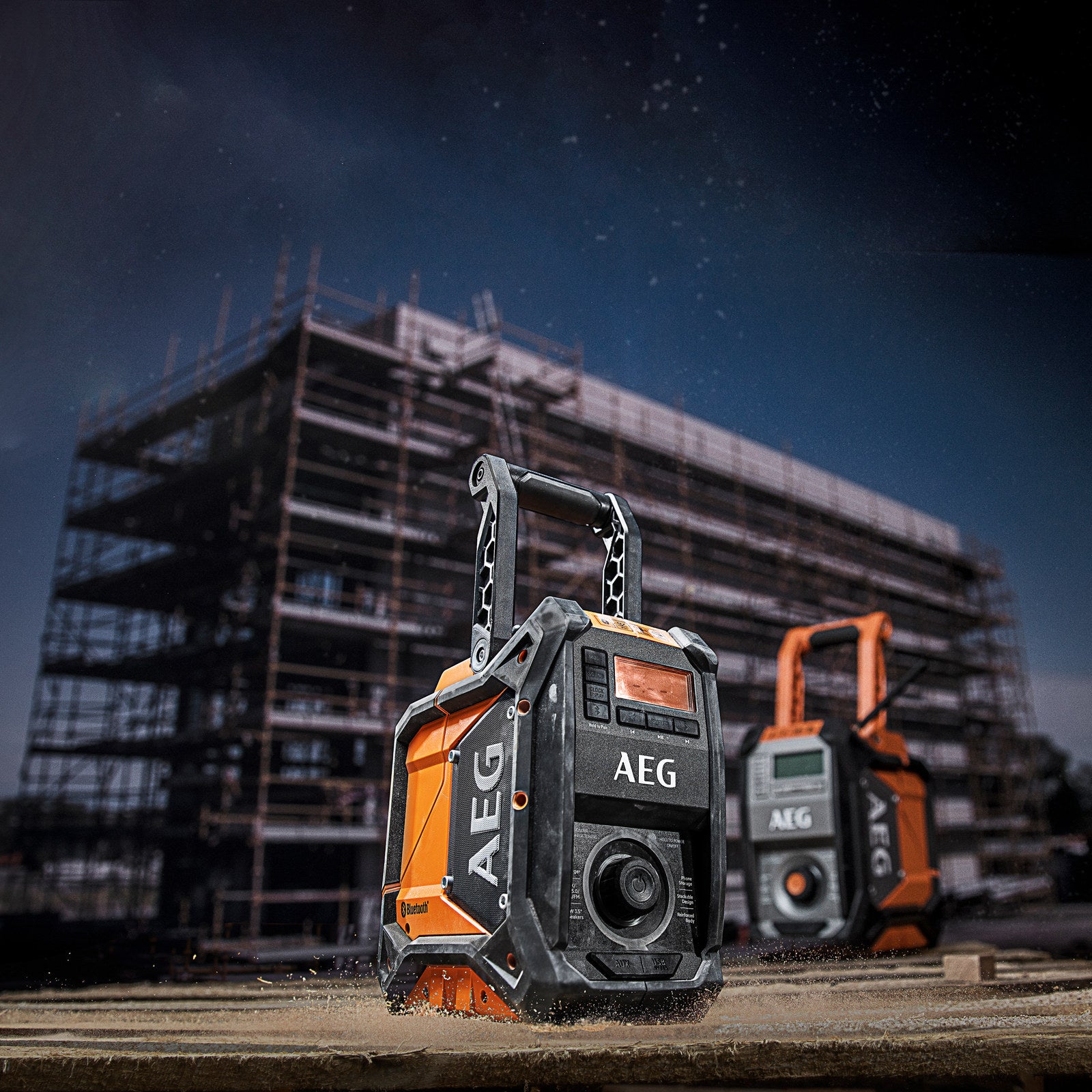 AEG 18V 240V Hybrid Bluetooth Jobsite Radio Weather Resistant Skin Only BRFMB18-0