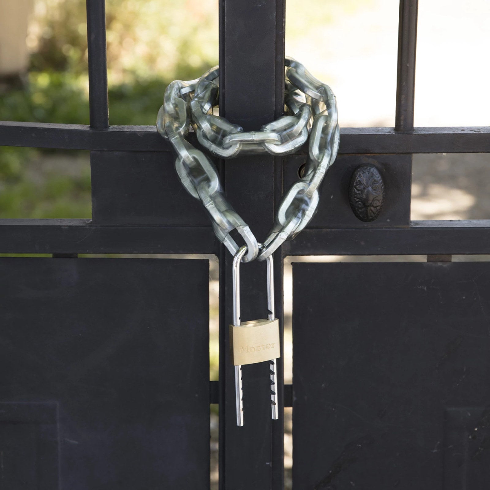 Master Lock 50mm Solid Brass Adjustable Shackle Padlock
