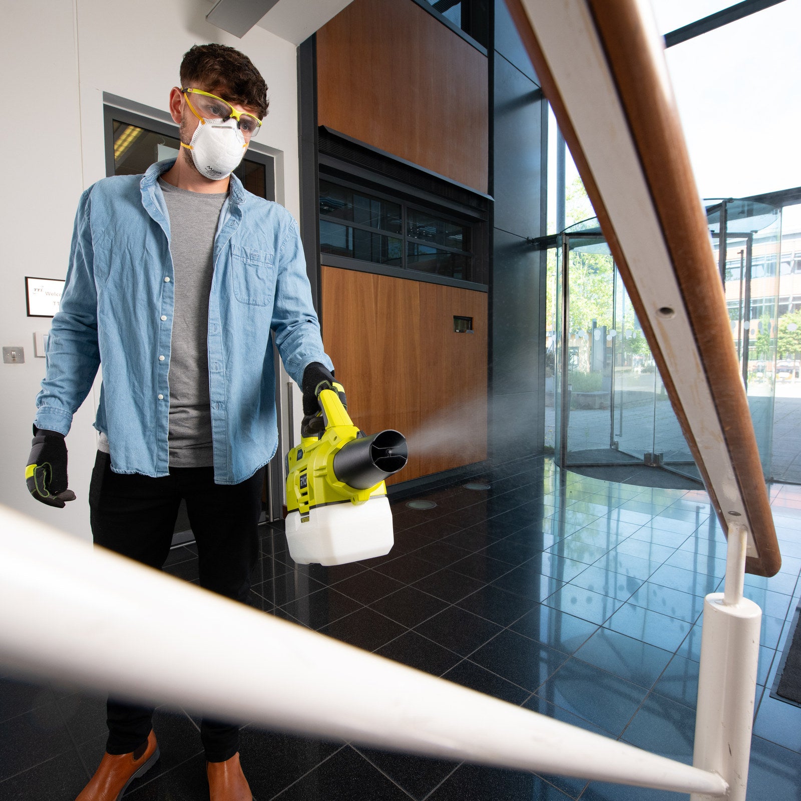 Ryobi 18V ONE+ Multi-Purpose Mister and Fogger Green Skin Only OFG1800