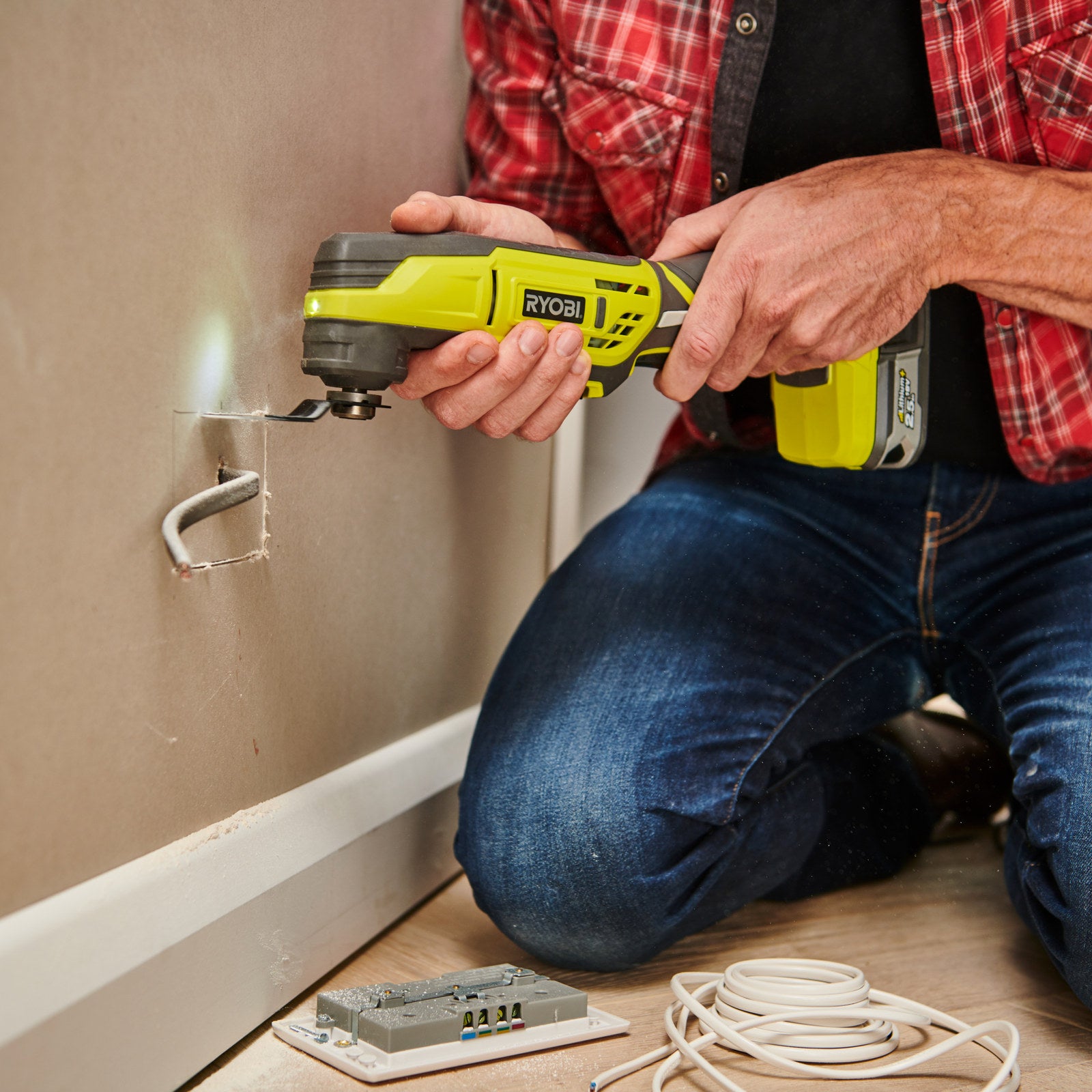 Ryobi 18V ONE+ Oscillating Multitool Kit