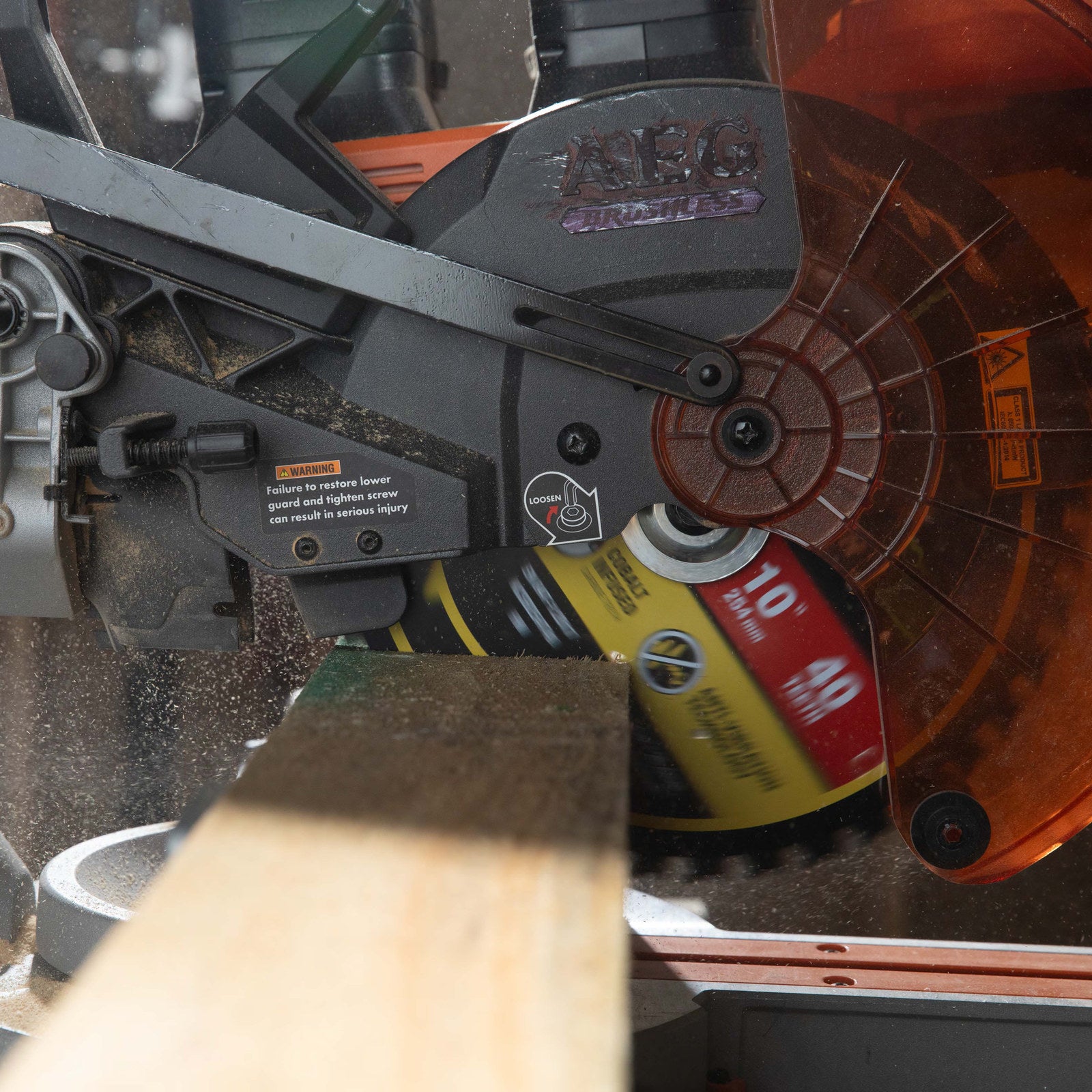 Kango 254mm 60T Wood Mitre Saw Blade