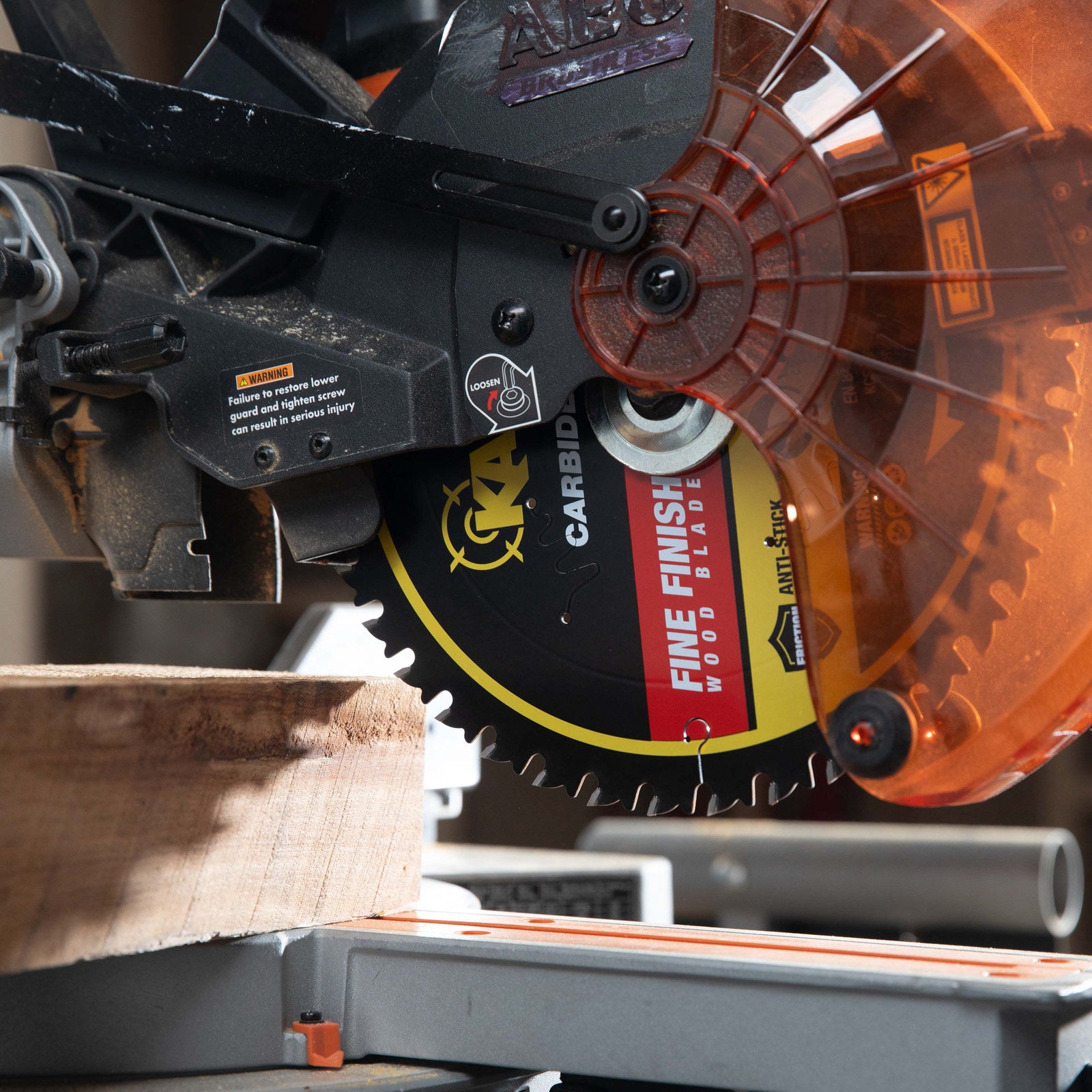 Kango 254mm 60T Wood Mitre Saw Blade