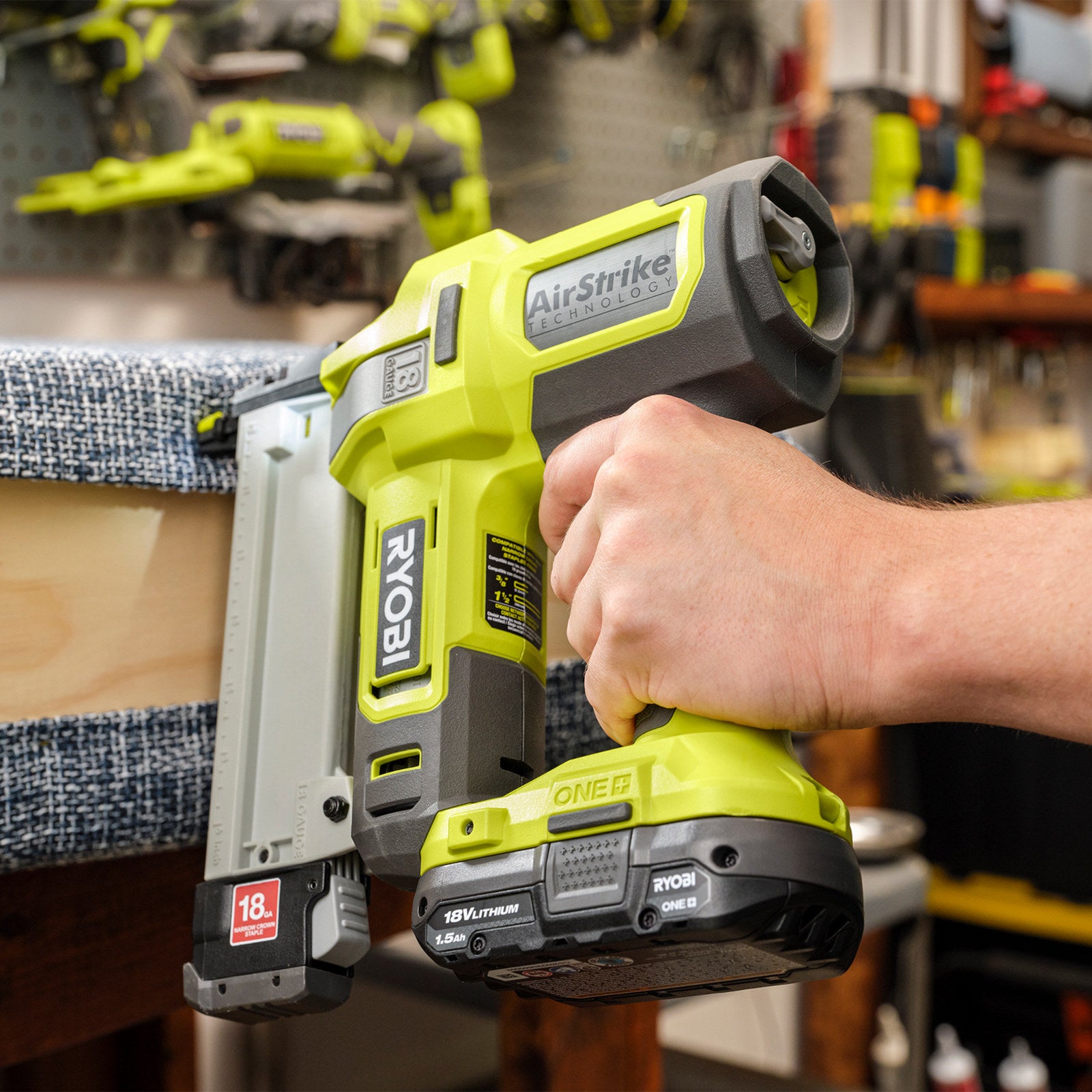Ryobi 18V ONE+ 18GA Narrow Crown Stapler Tool Only R18GS18