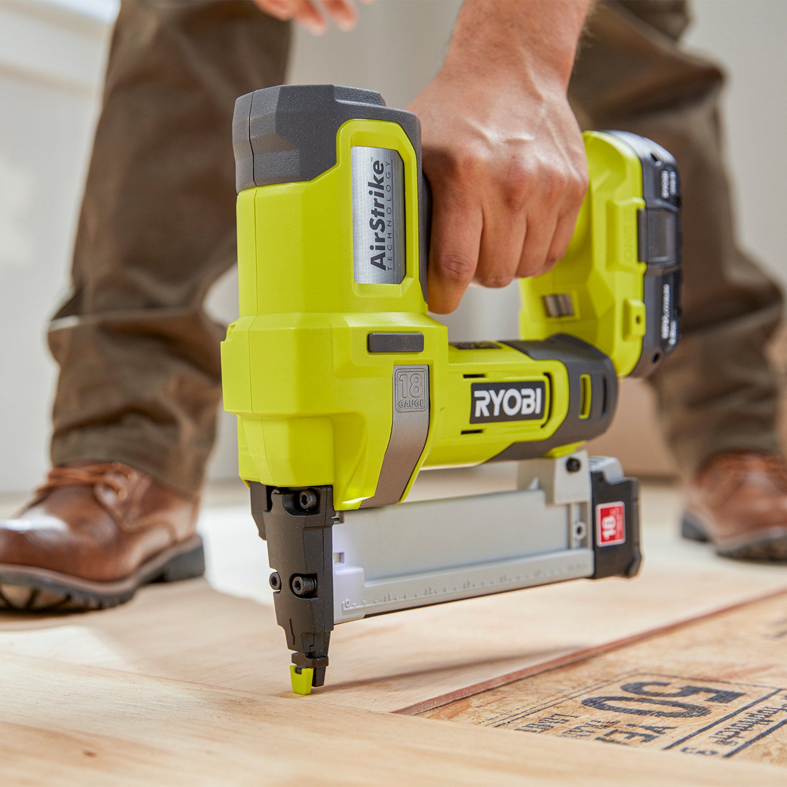 Ryobi 18V ONE+ 18GA Narrow Crown Stapler Tool Only R18GS18