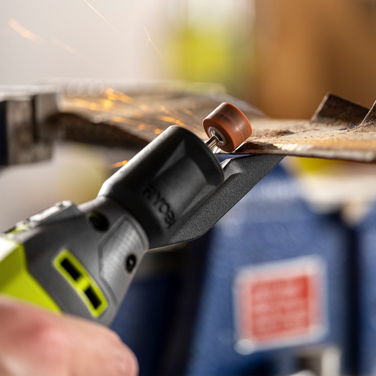 Ryobi Premium 240V Rotary Tool - 125W, Variable Speed (RRT130)