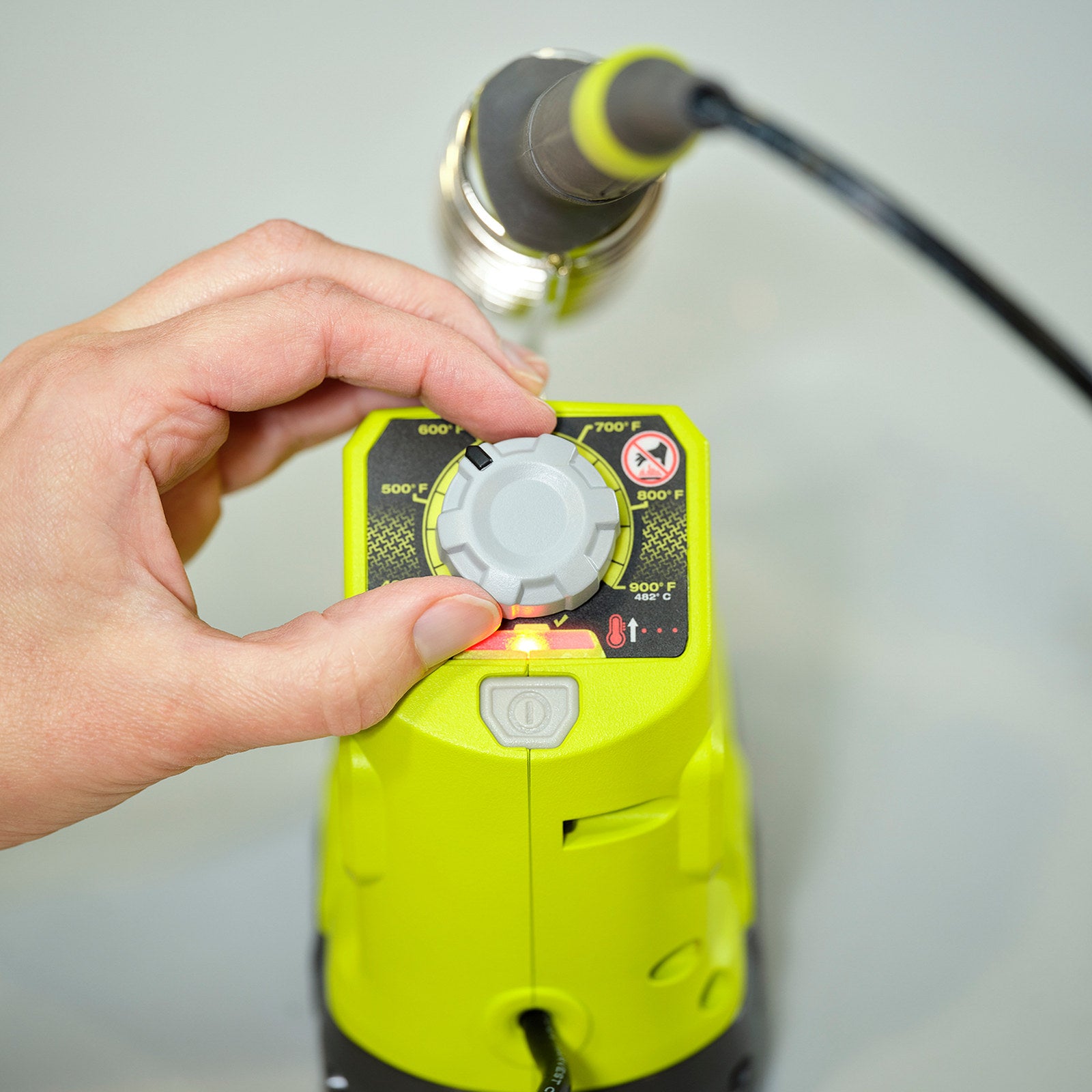 Ryobi 18V ONE+ Variable Temperature Soldering Iron, Cordless, Tool Only RSI18