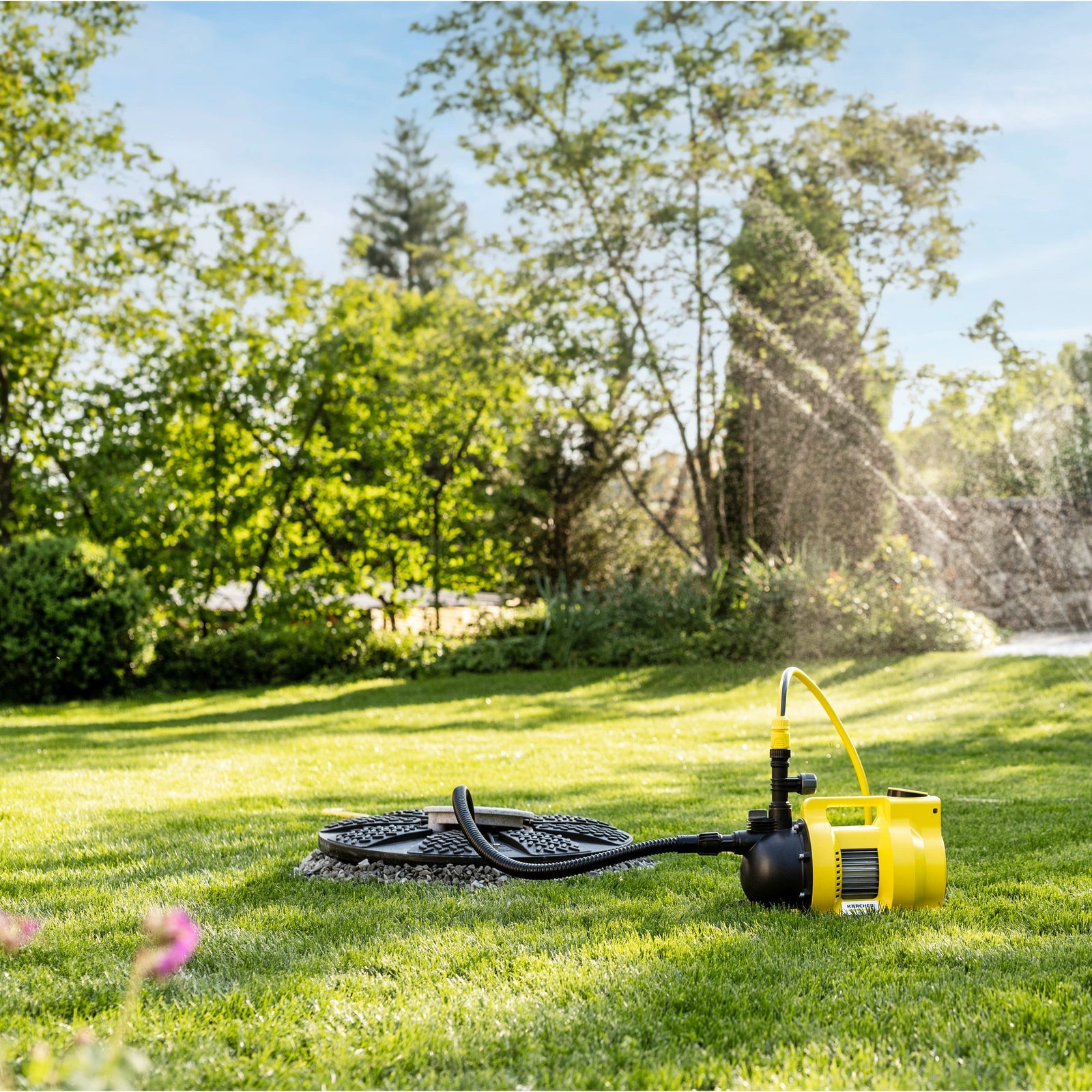 Karcher BP 5.000 Transfer Pump, 5000 L/h, 8m Suction Depth, Tool-Free Connect