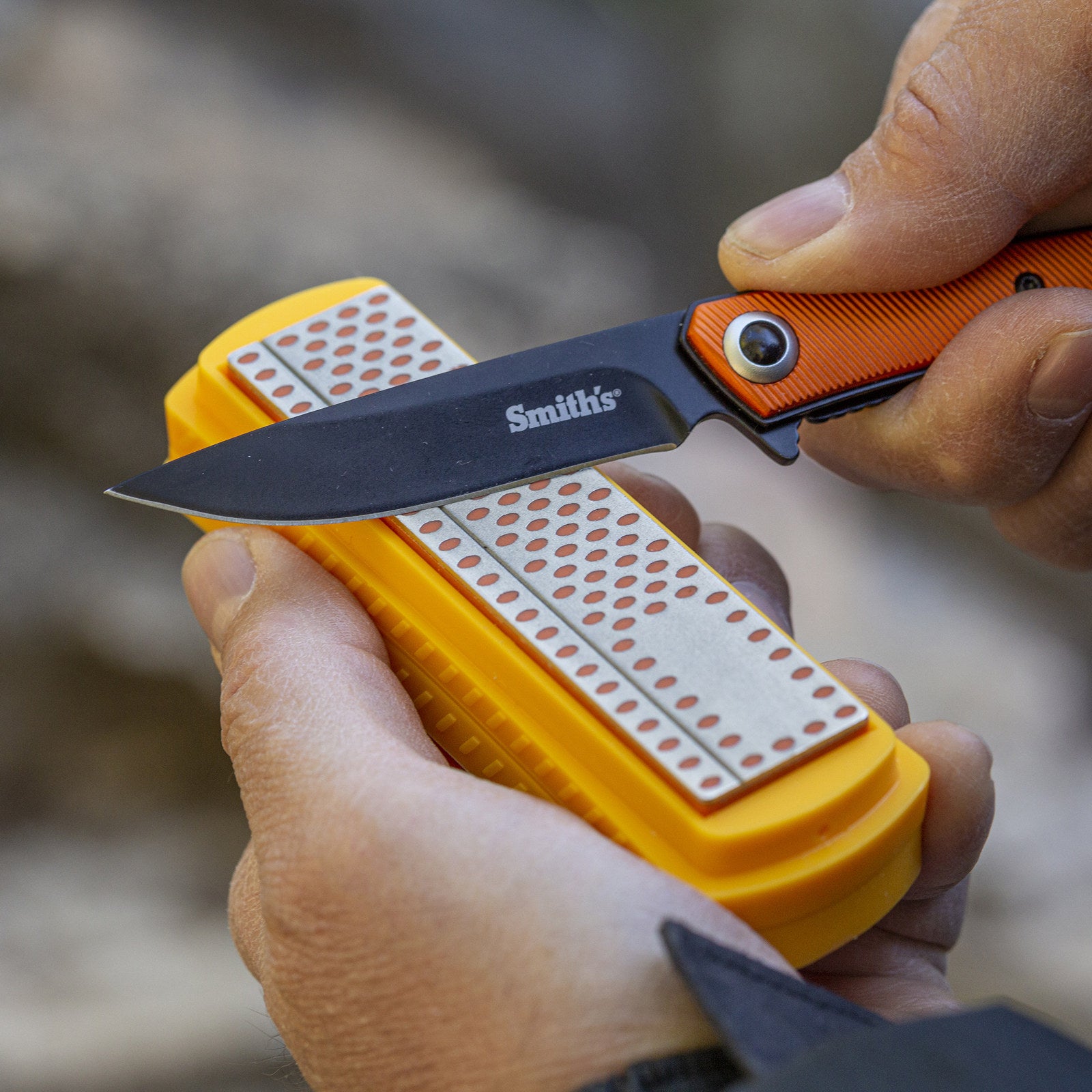 Smith's 4" Fine Diamond Sharpening Stone with Cover for Knives