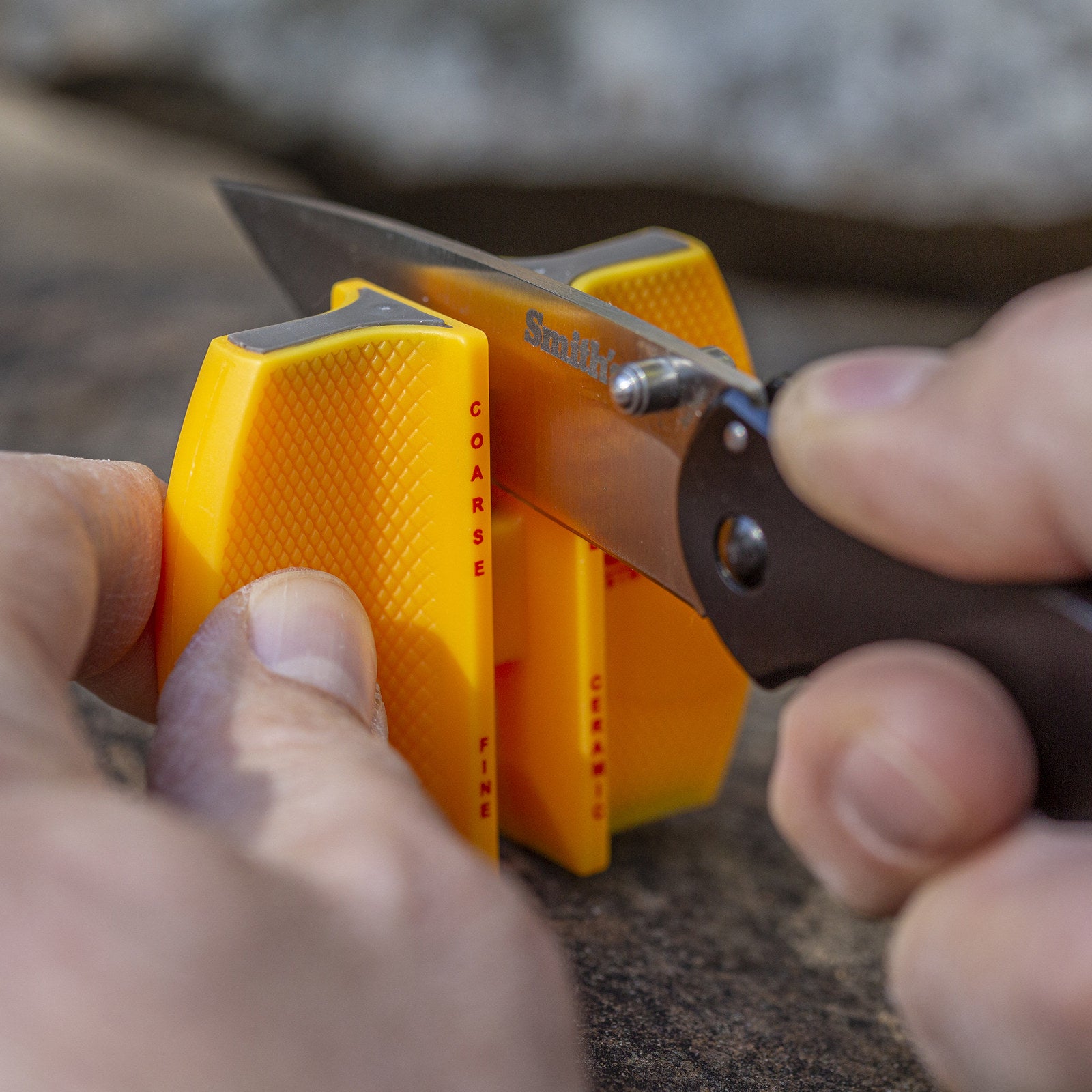 Smith's 2-Step Knife Sharpener, Tungsten Carbide & Ceramic, 20° Preset